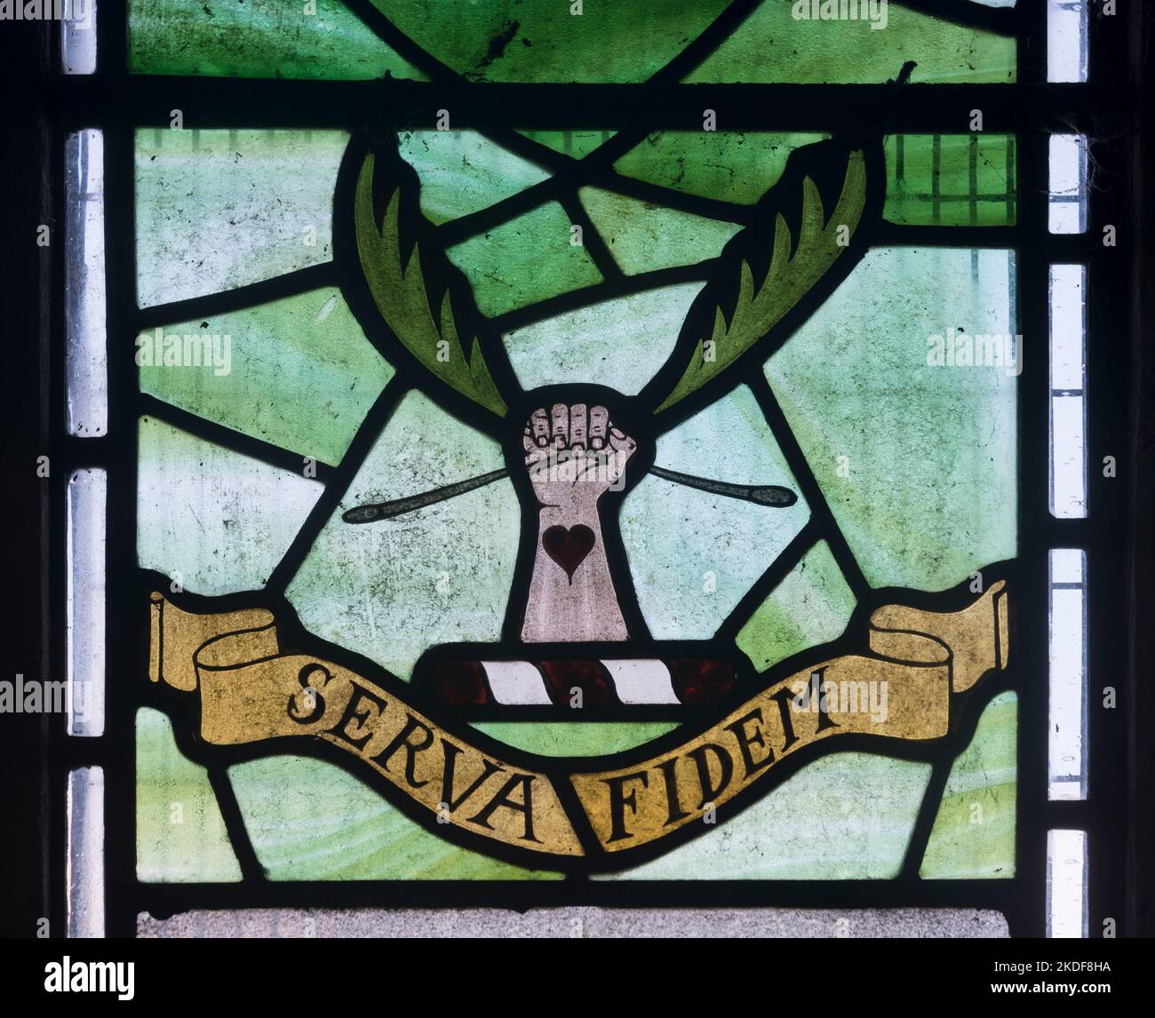 Wappen der Familie Corfield Glasmalerei, St. Peter`s Church, Radway, Warwickshire, England, VEREINIGTES KÖNIGREICH Stockfoto